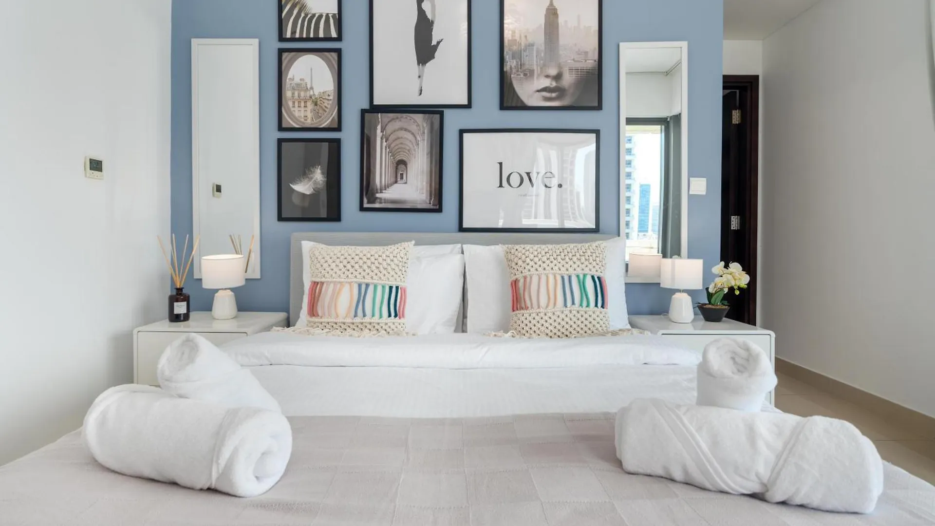 Apartment 29 Burj Dubai Boulevard 2 - Walking Distance To Dubai Mall And Burj Khalifa